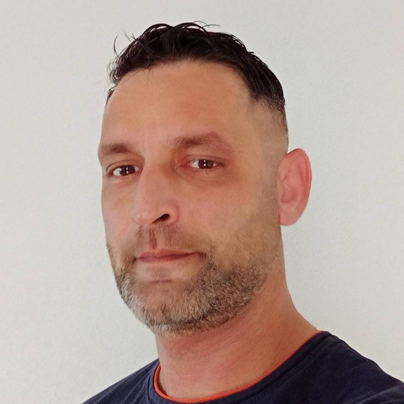 Milan Mitov
